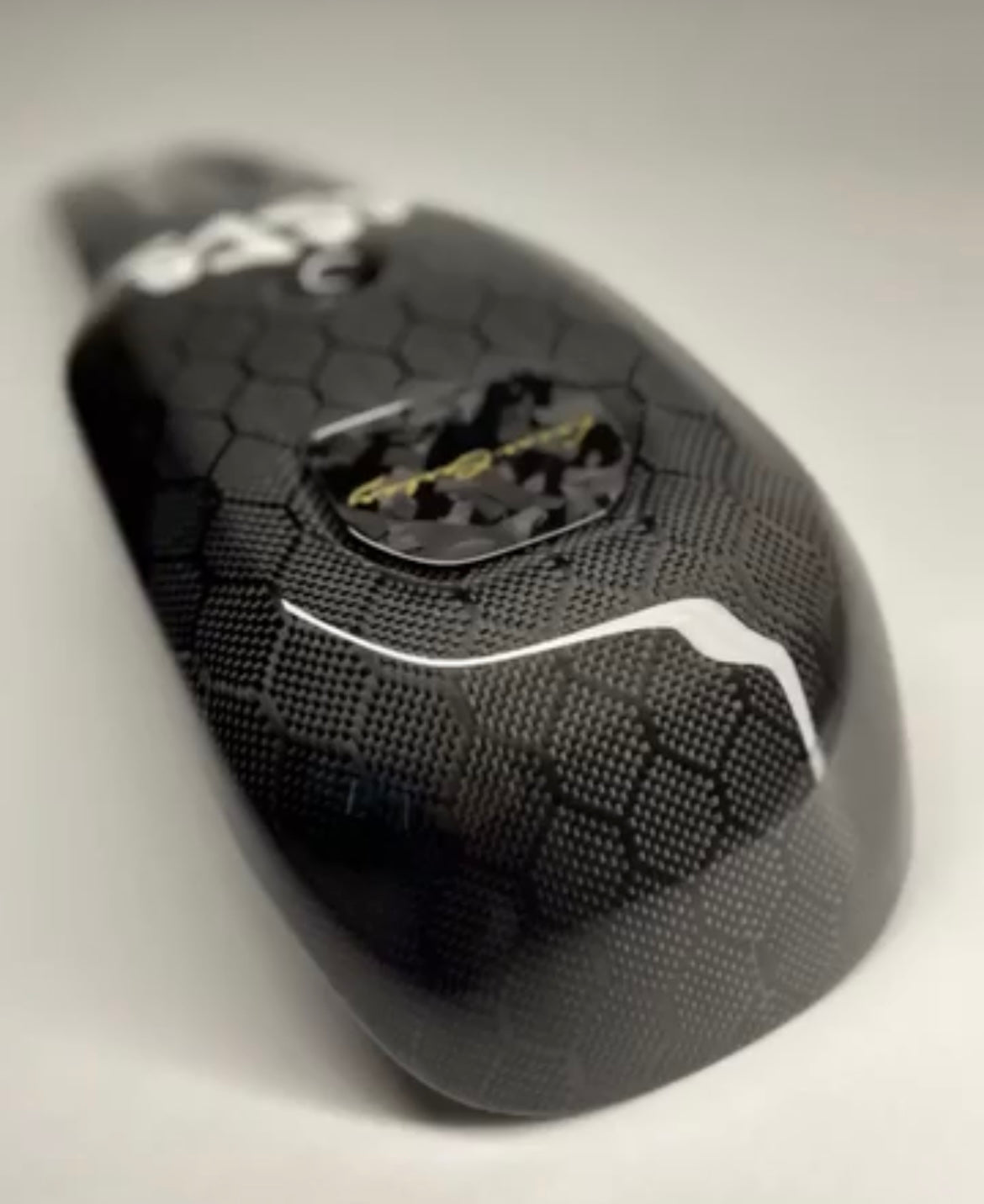 Luca's Carbon Dash cover Low Rider S/ST (2022-2023)