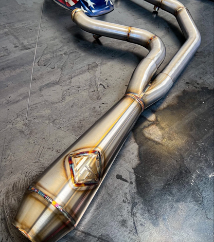 2017-PRESENT M8 BAGGER - LANESPLITTER