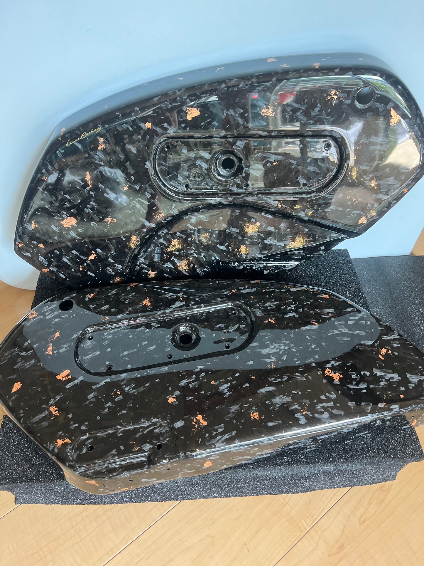 Lucas Carbon inner side saddle bag Low Rider ST 22-23