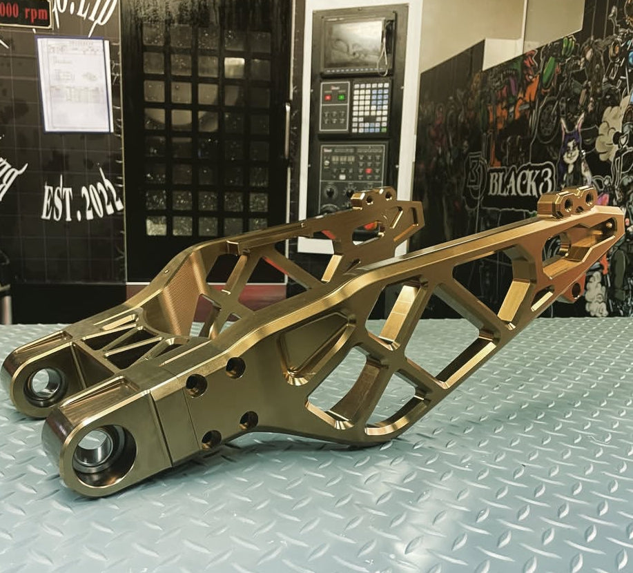 Performance swing arm  for Touring