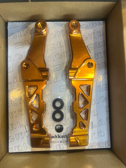 Front axial to radial caliper mount