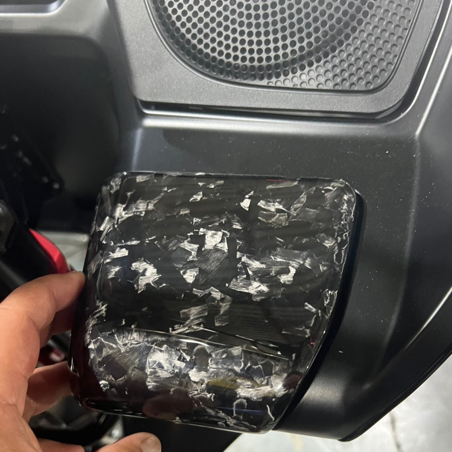 Carbon Display Cover & Pocket covers SET for inner fairing  Road Glide 2024 Up